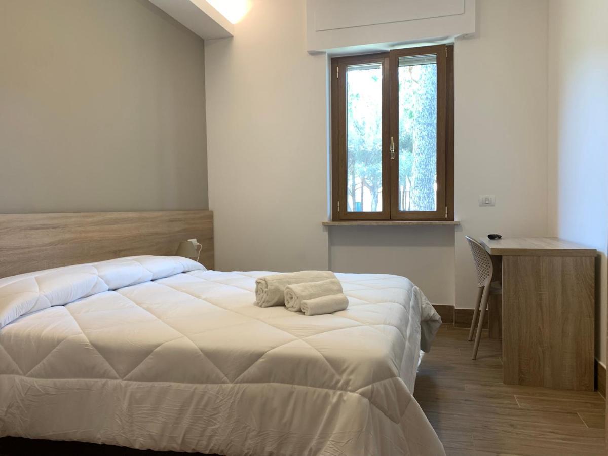San Giuseppe Casa Per Ferie Otel Quercianella Dış mekan fotoğraf
