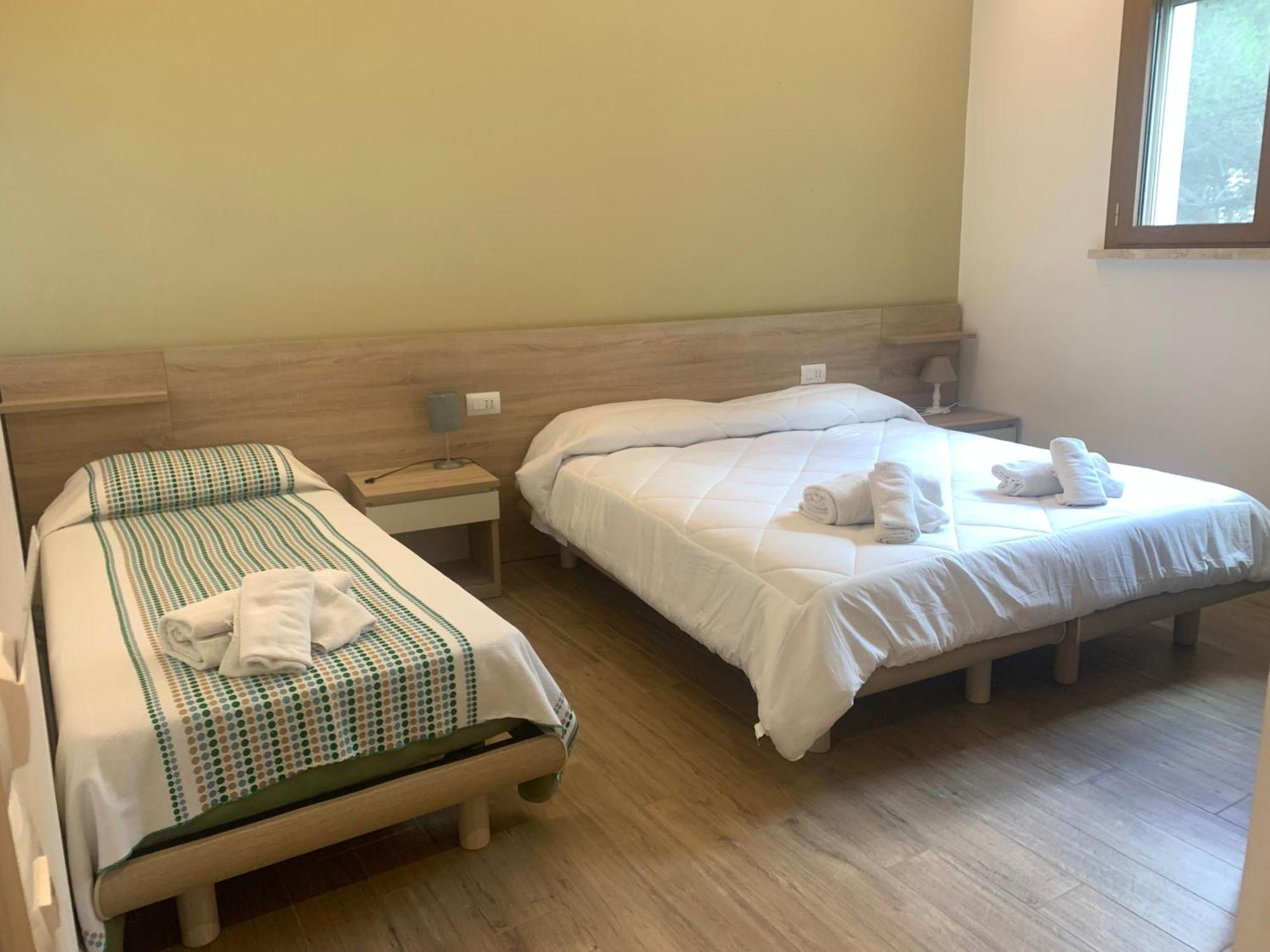 San Giuseppe Casa Per Ferie Otel Quercianella Oda fotoğraf